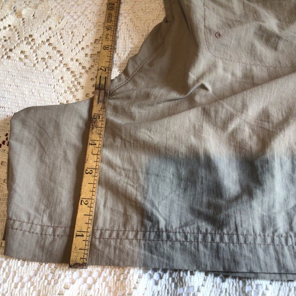 Columbia Shorts Zip Pocket Rear Elastic Waist Pocket Swim Bike Lightweight Sz M - Picture 4 of 4